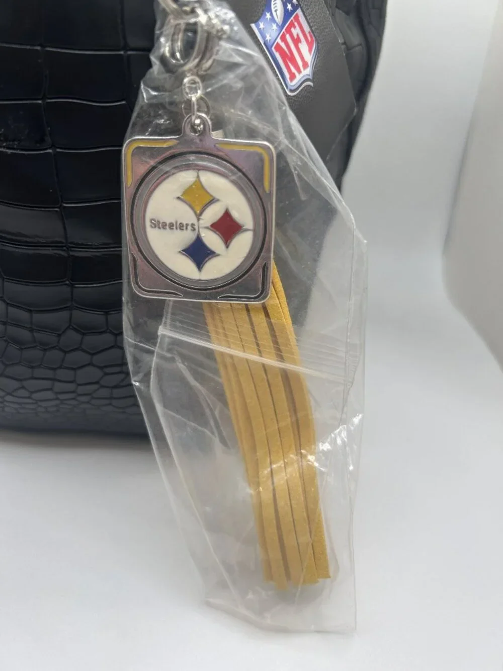 Little Earth Productions nfl charming